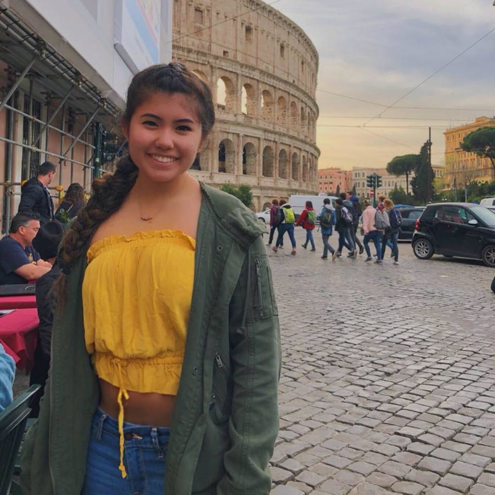 Meet your Posher, Mia